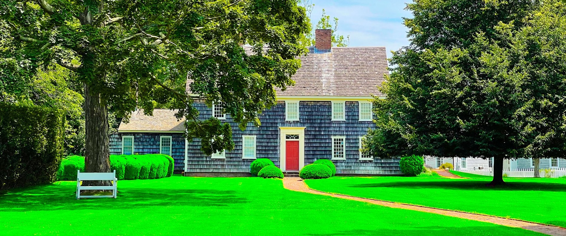How A Landscaper In New Hampton Can Help You Achieve The Lush Lawn Of Your Dreams With Quality Grass Seed